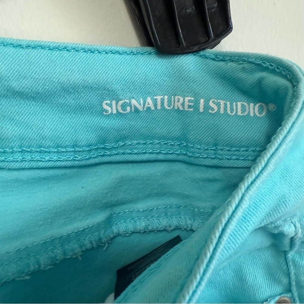 🧨 5/$25 Signature Studio Women’s Teal Blue Skinny Stretch Jeans - Picture 4 of 6